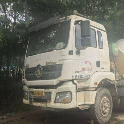 ZZ1257N3647N1 Sinotruk 12m3 Diesel Construction Mixer Truck con assistenza elettrica