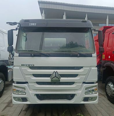 Tipo di trasmissione manuale Chassis Sinotruk HOWO 12m3 Camione miscelatore di calcestruzzo per lavori pesanti