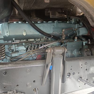 Disegno pneumatico senza tubi Trattore diesel economico per lunghi percorsi e semirimorchio di rimorchio