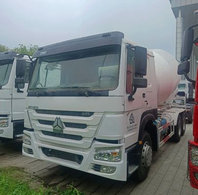 12m3 Camion per il miscelato del calcestruzzo con telaio e pneumatici Sinotruk Carburante diesel Euro 3 Standard di emissione