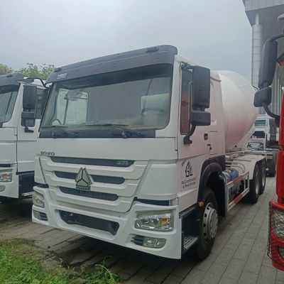 Trasmissione manuale 12m3 camion miscelatore di calcestruzzo con telaio Sinotruk e carico utile di 30T