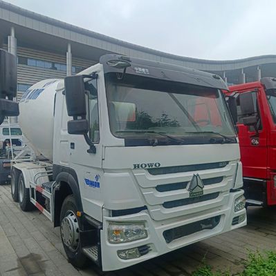 Vendita diretta 12m3 HOWO Cement Mixer Truck con telaio Sinotruk Certificato ISO9000