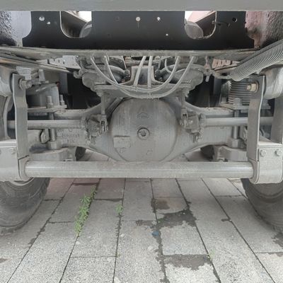 Pneumatici 12m3 Camione miscelatore di calcestruzzo con telaio Sinotruk e ZZ1257N3647N1
