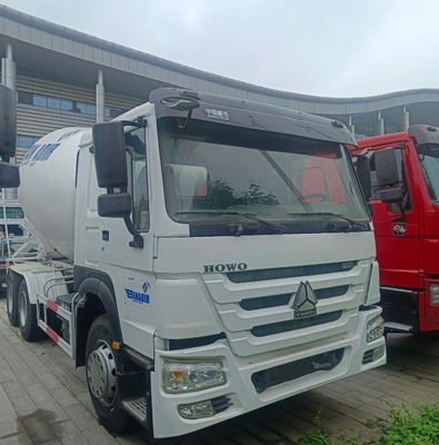 Guida idraulica 12m3 camion miscelatore di calcestruzzo con telaio Sinotruk e modalità di guida 6x4
