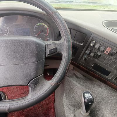 Guida idraulica 12m3 camion miscelatore di calcestruzzo con telaio Sinotruk e modalità di guida 6x4