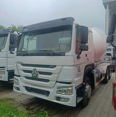 Pneumatici pesanti 12m3 camion miscelatore di cemento con telaio Sinotruk e assistenza elettrica