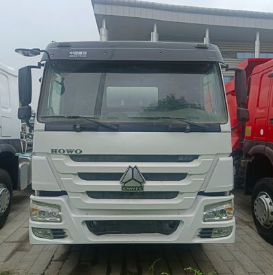12m3 HOWO Cement Mixer Truck con telaio Sinotruk Certificazione CEE e personalizzazione