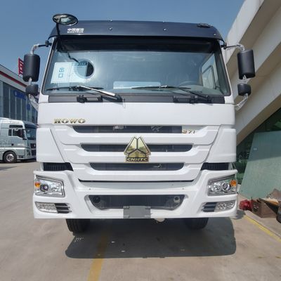 30T carico utile di acciaio al carbonio HOWO camion miscelatore di calcestruzzo con sterzo idraulico e pneumatici