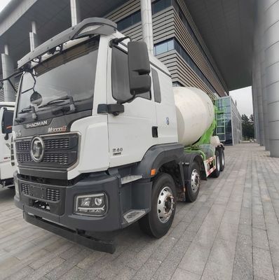 Camion portatile per la miscelazione del cemento con sterzo idraulico e assistenza elettrica