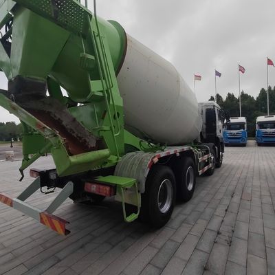Camion portatile per la miscelazione del cemento con sterzo idraulico e assistenza elettrica