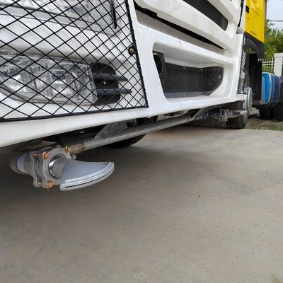 Trasporto HOWO Camionetto di consegna dell'acqua con carburante diesel e scatola di carico in acciaio al carbonio