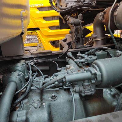 Sinotruk HOWO 6X4 camion di consegna dell'acqua con standard di emissione Euro 3