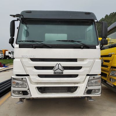 Spruzzatura Sinotruk HOWO 6X4 camion di consegna dell'acqua con il peso lordo del pacchetto 13570.000kg