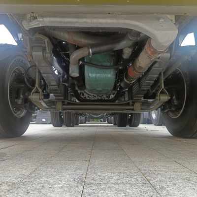 Trattore diesel personalizzato 2024 per carichi pesanti 6 mesi di assistenza garantita
