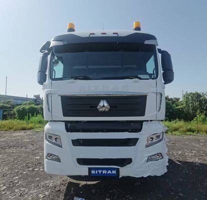 Camion per il trasporto merci Sitrak con sistema di sospensione avanzato