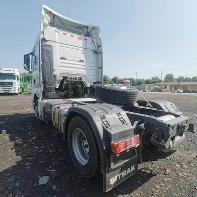 Potente Sitrak Tractor Cargo Truck con sedile a sospensione aerea ZZ4257N3247E1H