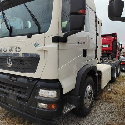 Sinotruck CNG Tractor-Truckhowo 6X4 440HP
