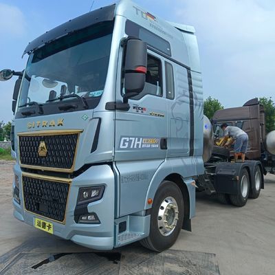 2024 Shandeka Trattor 6 * 4/4 * 2/6 * 2 840 630HP con trasmissione manuale e pneumatici