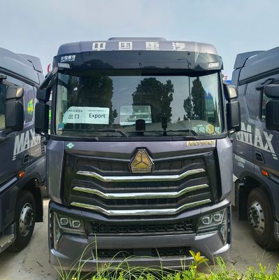 6X4 LNG Traktor Truck con sistema di sterzo idraulico avanzato e 700 CV