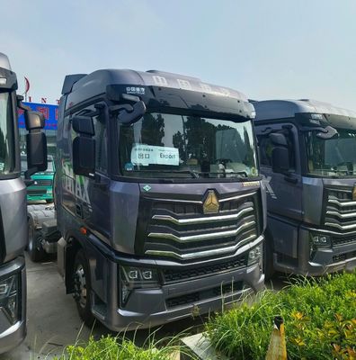 2024 HOWO 6X4 rimorchio manuale sinistro diesel raschiatore commerciale per il pagamento iniziale