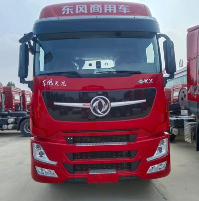 Camionetto trattore a gas Dongfeng Tianlong 6X4LNG per il trasporto