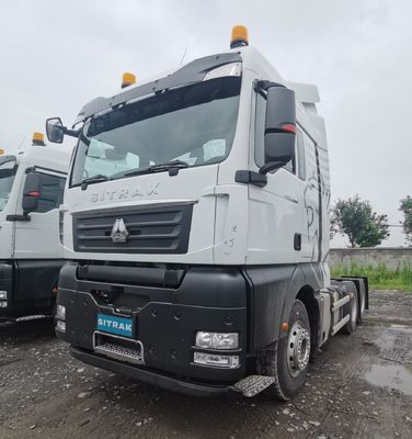 Capacità Trasmissione manuale Sinotruk Sitrak trattore a GNC per il trasporto a lunga distanza