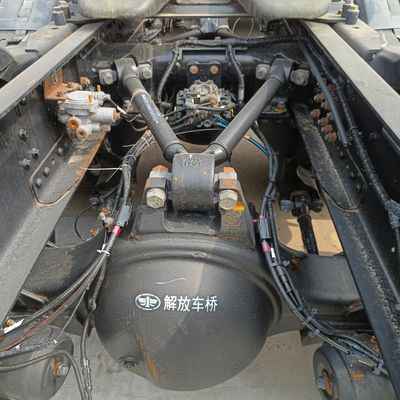 J6p Camion da rimorchio per trasporti pesanti 6×4 ruota motrice pneumatici senza tubo