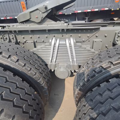 ZZ4257N3247E1H Sinotruk HOWO Tractor Trailer con serbatoio e carburante da 600L