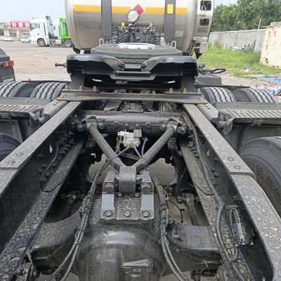 Camion a gas con pneumatici e caratteristiche