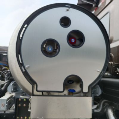 Camion a gas con pneumatici e caratteristiche