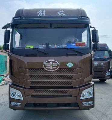 630 CV camion da trasporto a gas con pneumatici e telaio certificato ISO da Sinotruk