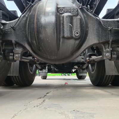 Potenza 630HP Jh6 Gas Tractor Truck per il trasporto di denaro e potenza degli Stati Uniti