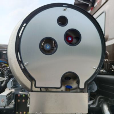 Sinotruk Chassis Liberation Jh6 camion di trasporto del gas con assistenza idraulica