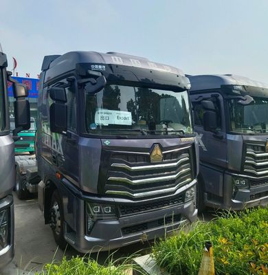Haowo LNG Tractor Truck da 580 a 700 CV Tractor con ruota motrice personalizzata 6×4