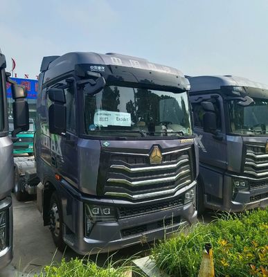 6x4 HOWO LNG Traction Truck 480HP a 700HP Truck di trasporto con servizio post vendita