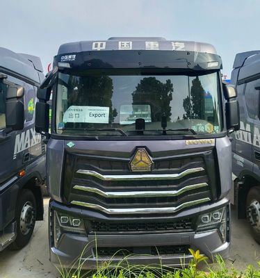 2024 Euro6 HOWO LNG Traction Truck 6 * 4/4 * 2/6 * 2 480 CV a 700 CV