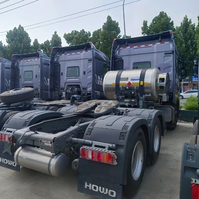 Camionetto ad LNG HOWO 2024 personalizzato da 480 a 700 CV per il trasporto