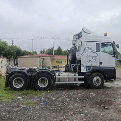 Shandeka Traction Truck 390HP Motore diesel 6*4/4*2/6*2 con richiesta personalizzata