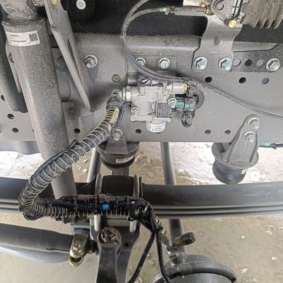 Scala di sollevamento anteriore Tipo di scarico 336/371/390HP 6X4/8X4 10/12 Ruota camion usato con 1