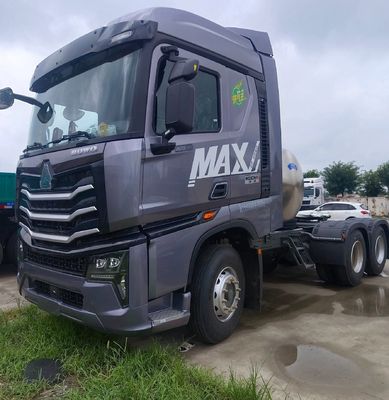 2024 HOWO 6X4/4X2LNG540HP Trasporto a trasmissione automatica