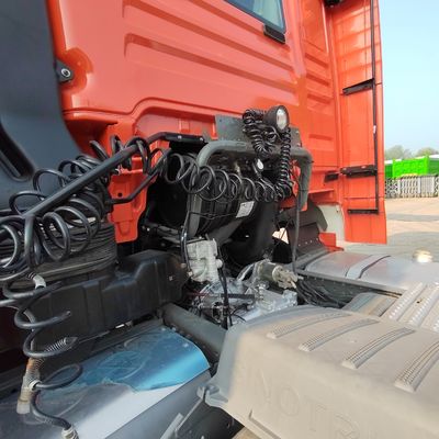 7000.00cm * 250.00cm * 345.00cm Dimensione del pacchetto Affordable Sitrak 6X4 480 HP Testa del trattore