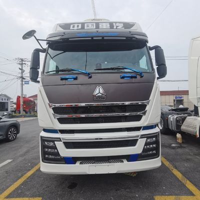Bollino di raffreddamento raffreddato ad acqua per carrello da trattore HOWO 6X4 Parti del motore argento
