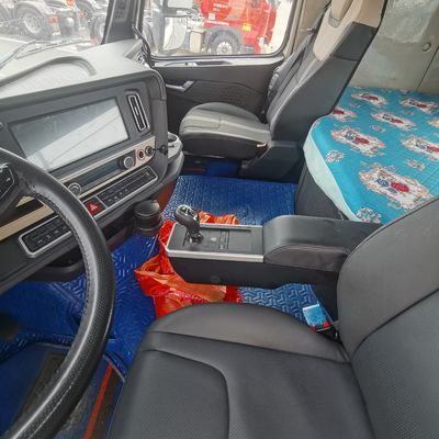 6 cilindri Kick Start Sinotruk HOWO 6X4 Veicolo pesante Alta potenza e affidabilità