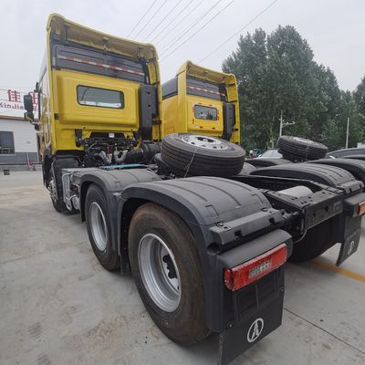 Camion-trattore pesante Beijing Benz con telaio Sinotruk di cilindrata &gt; 8 litri