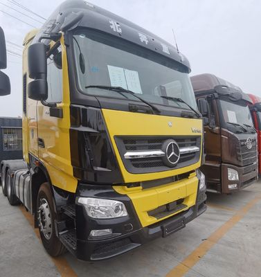 Materiale in acciaio al carbonio 6X4 Beiben Traktor Truck con sistema di sterzo idraulico