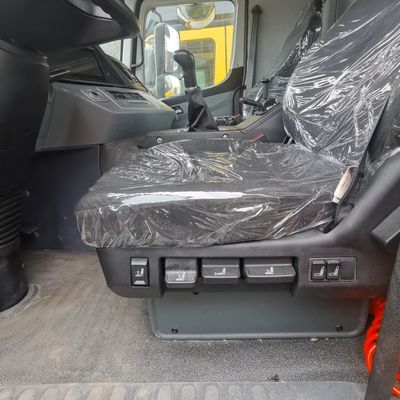 500 HP Sinotruk Chassis Beiben Truck di trazione per il trasporto pesante personalizzato