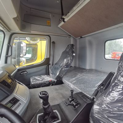 500 HP Sinotruk Chassis Beiben Truck di trazione per il trasporto pesante personalizzato