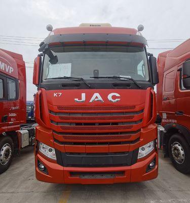 JAC 6X4 Camion da rimorchio Sinotruck Tractor Trailers Package Peso lordo 8800.000kg